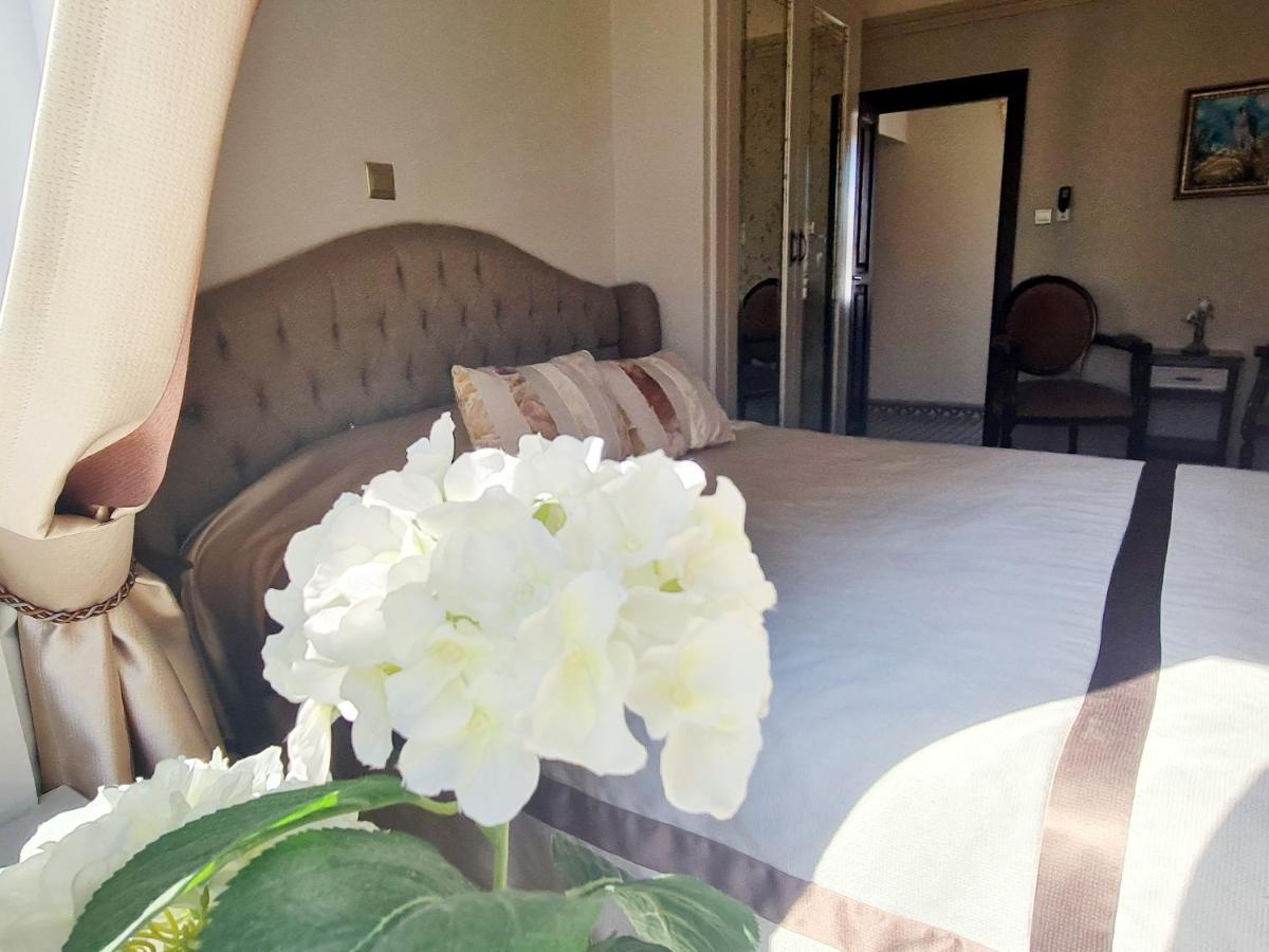 Sofia Boutique Hotel كيرينيا المظهر الخارجي الصورة